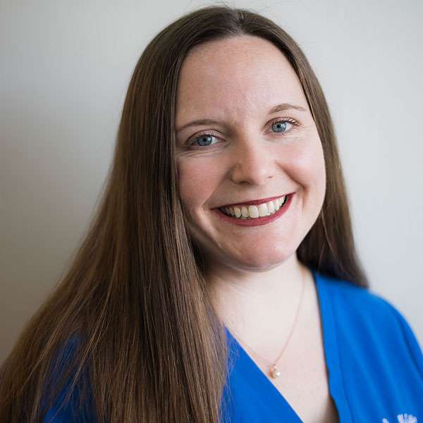 Staff Photo of Dr. Stacia McGuffey – DVM